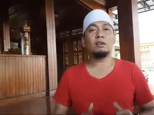 Soal Penghasilan YouTuber, Ujang Busthomi: Di Atas Gaji Presiden Soal Penghasilan YouTuber, Ujang Busthomi: Di Atas Gaji Presiden