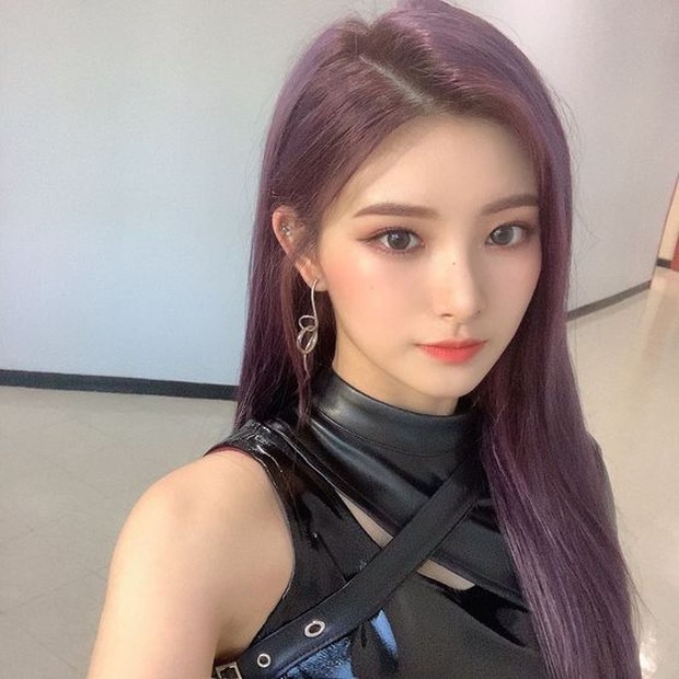 Wang Yiren/Official Instagram @official_everglow Wang Yiren