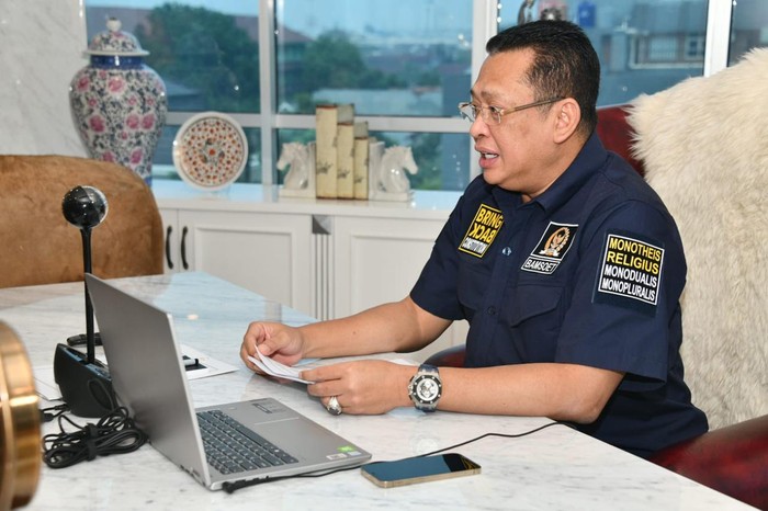 Bamsoet Minta Pencairan Insentif Tenaga Kesehatan Dipercepat Bamsoet Minta Pencairan Insentif Tenaga Kesehatan Dipercepat