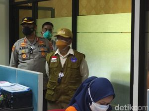 Pemkab-Polres Cianjur Larang Warga Takbir Keliling, Petugas Disiagakan Pemkab-Polres Cianjur Larang Warga Takbir Keliling, Petugas Disiagakan