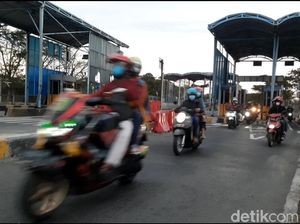 H-1 Idul Adha, Warga Mulai Ramai Lewati Suramadu