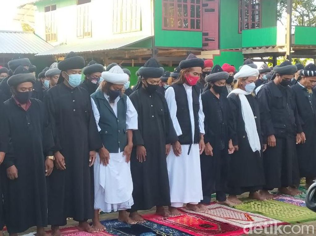 Jemaah An-Nadzir di Gowa Sulsel Gelar Salat Idul Adha Hari Ini Jemaah An-Nadzir di Gowa Sulsel Gelar Salat Idul Adha Hari Ini