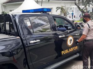 Tim Puslabfor Merapat ke BPOM, Olah TKP Kebakaran Tertutup Tim Puslabfor Merapat ke BPOM, Olah TKP Kebakaran Tertutup