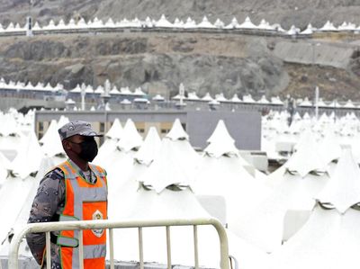 Melihat Suasana Tenda Jemaah Haji di Mina