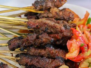 Kenali 5 Kesalahan Bakar Sate yang Masih Sering Dilakukan Kenali 5 Kesalahan Bakar Sate yang Masih Sering Dilakukan