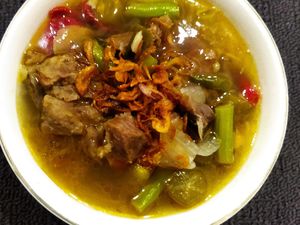 Resep Pembaca: Asem-asem Daging Sapi yang Gurih Menyegarkan Resep Pembaca: Asem-asem Daging Sapi yang Gurih Menyegarkan