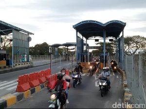 Warga Toron Mulai Penuhi Jembatan Suramadu, Tak Ada Penyekatan Warga Toron Mulai Penuhi Jembatan Suramadu, Tak Ada Penyekatan