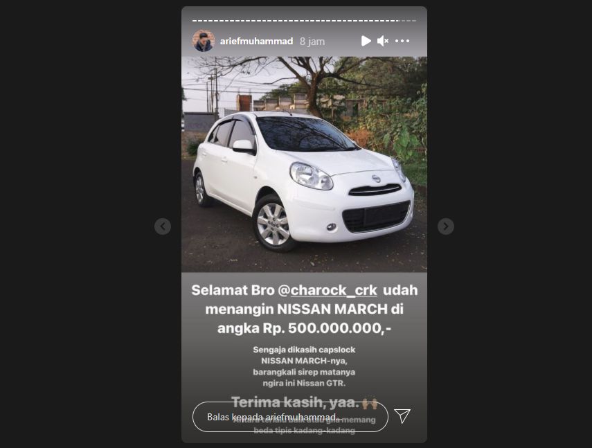 Arief Muhammad lelang Nissan March