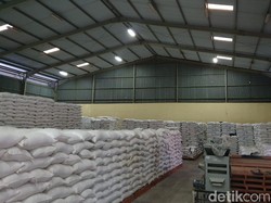 Bantuan Sosial 288 Ribu Ton Beras Siap Disalurkan ke 28,8 Juta KPM