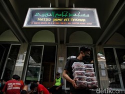 Jabodetabek PPKM Level 2 Jelang Idul Adha, Kapasitas Tempat Ibadah Dibatasi