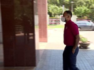 Video Memphis Depay di Barcelona