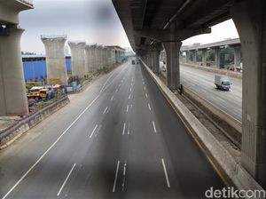 Potret Tol Japek yang Lengang Saat Libur Idul Adha