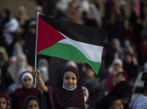 Perempuan Israel Ini Donorkan Ginjalnya untuk Bocah Palestina