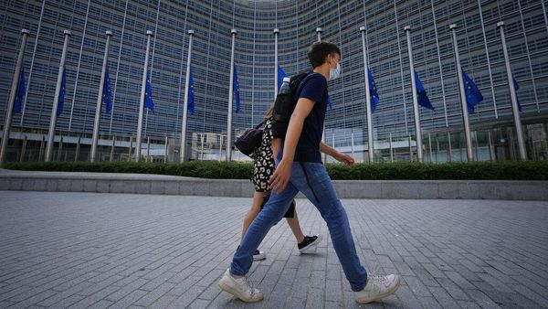 31 Warga Tewas Gegara Banjir, Belgia Kibarkan Bendera Setengah Tiang