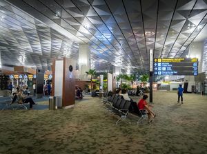 Sandiaga: Program Travel Corridor Arrangement Ditunda Sementara Sandiaga: Program Travel Corridor Arrangement Ditunda Sementara