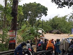 Banjir Melanda Cilacap! Rendam Jalan Nasional dan 1 Desa Terisolir