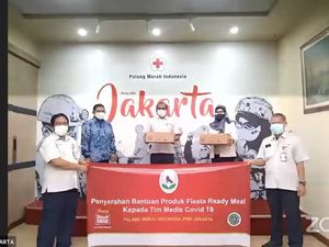 Charoen Pokphand Salurkan Ribuan Makanan Siap Saji untuk Nakes Charoen Pokphand Salurkan Ribuan Makanan Siap Saji untuk Nakes