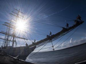 Gagahnya Taruna Taruni Bima Suci Latihan Parade Roll