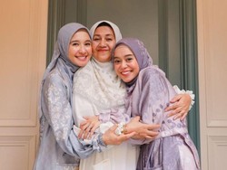 Foto Laudya Cynthia Bella - Lesti Kejora yang Disebut Netizen bak Kakak Adik