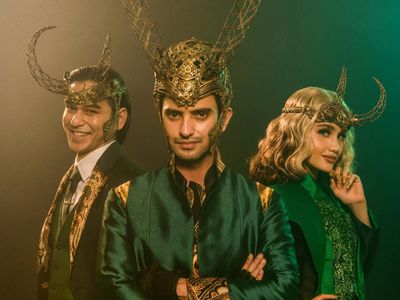 Cinta Laura, Rangga Azof, dan Omar Daniel Berubah Jadi Loki dengan Nuansa Batik!