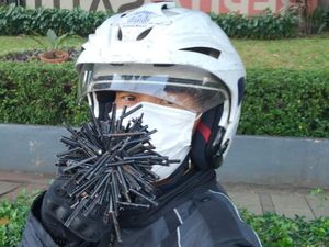 Siapa Sih yang Tebar Ranjau Paku di Jalanan Jakarta? Siapa Sih yang Tebar Ranjau Paku di Jalanan Jakarta?