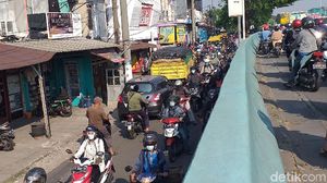 PPKM Darurat Diperpanjang, Jalan Tikus di Surabaya Macet