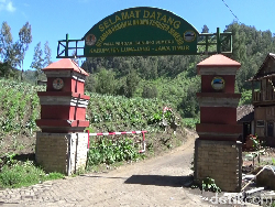 Pendakian Gunung Semeru Siap Dibuka Kembali Setelah 2 Tahun Ditutup