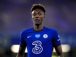 Jangan Kelamaan Arsenal, Sikat Saja Tammy Abraham