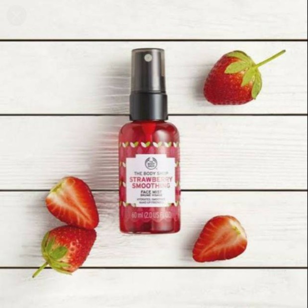 The Body Shop Strawberry Smoothing Face Mist