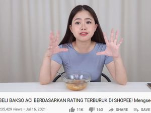 YouTuber Ini Review Baso Aci Rating Terburuk, Kayak Apa Rasanya?