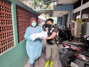 Seorang Pekerja Migran Indonesia Kontraksi dan Melahirkan Saat Karantina