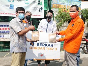 BPKH Salurkan 1.000 Ekor Sapi Kurban hingga Pelosok Negeri