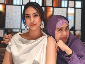 7 Potret Anya Geraldine Bareng Ibunda yang Jarang Tersorot, Sama-sama Cantik 7 Potret Anya Geraldine Bareng Ibunda yang Jarang Tersorot, Sama-sama Cantik