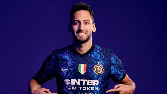 Inter Milan punya sponsor baru Socios.com