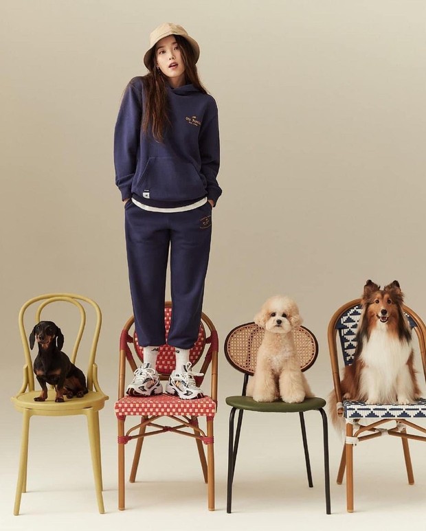 IU untuk New Balance/instagram.com