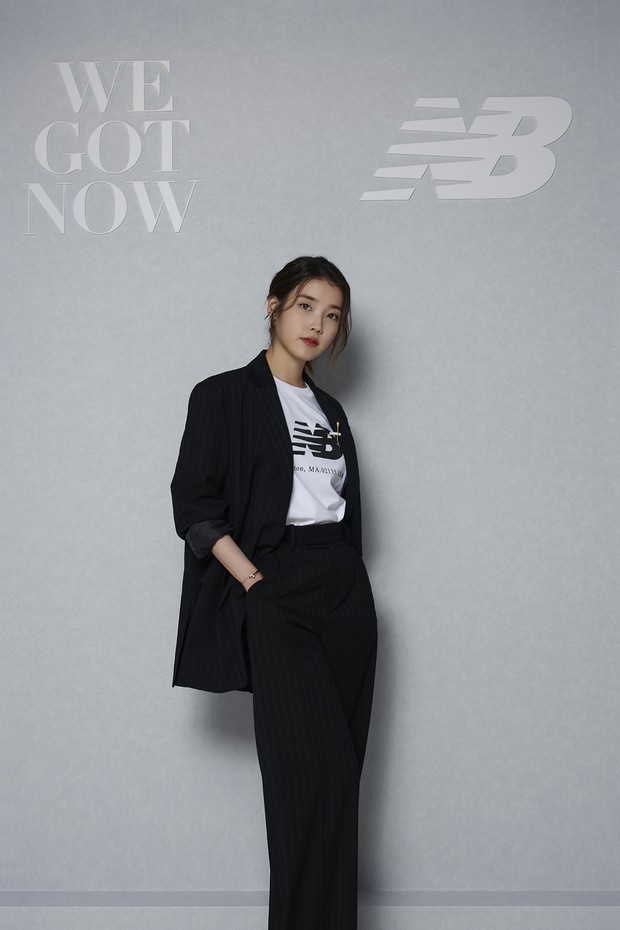 IU Ditunjuk Sebagai Global Brand Ambassador New Balance Terbaru