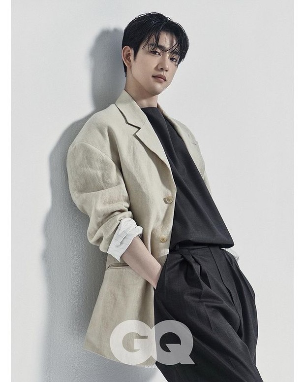 Jinyoung / Foto : instagram.com/jinyoung_0922jy Jinyoung / Foto : instagram.com/jinyoung_0922jy