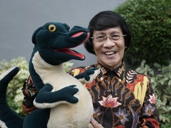 Demi Bikin Si Komo, Kak Seto Bedah Plastik Boneka Naga