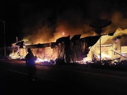 Sederet Kios di Kalibaru Banyuwangi Terbakar