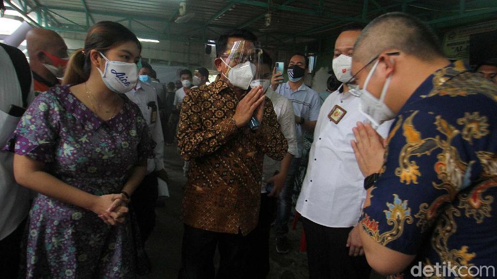 KSP Sebar 500 Ribu Masker Medis KSP Sebar 500 Ribu Masker Medis