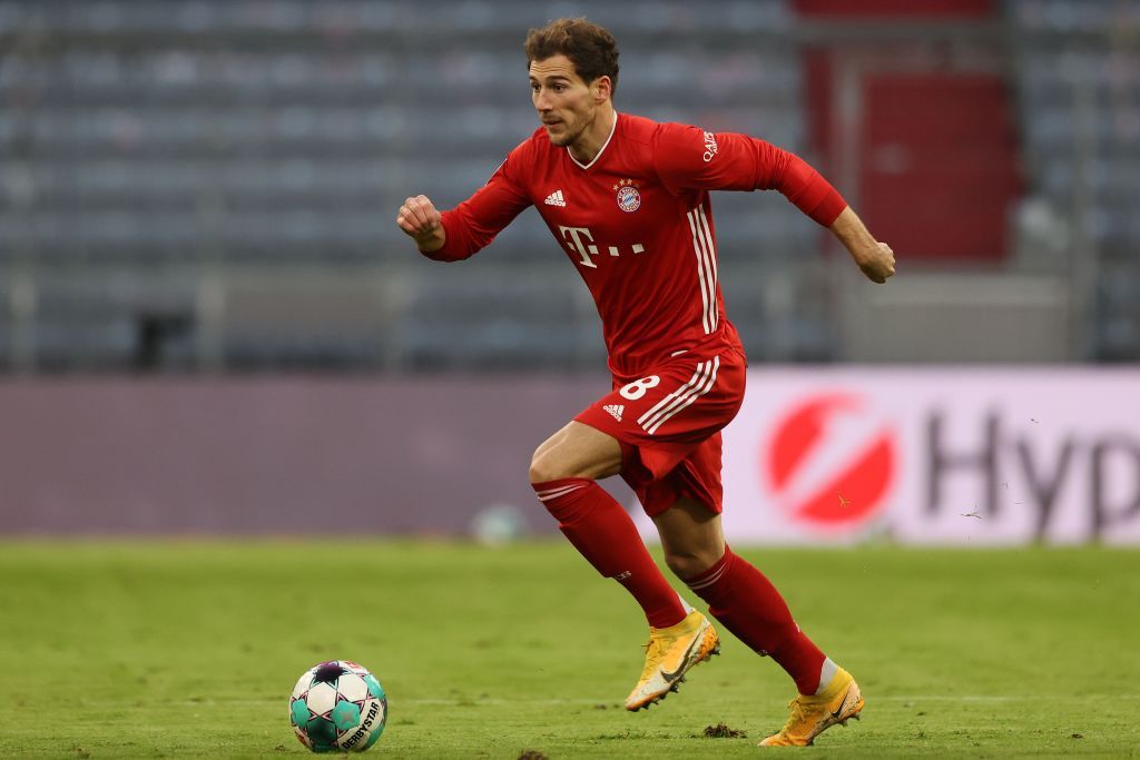 MUNICH, GERMANY - JUNE 20: Leon Goretzka of FC Bayern Muenchen looks on during the Bundesliga match between FC Bayern Muenchen and Sport-Club Freiburg at Allianz Arena on June 20, 2020 in Munich, Germany. (Photo by Alexander Hassenstein/Getty Images)