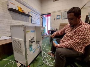 Pria Cimahi Bikin Oxygen Maker di Tengah Kelangkaan Tabung Oksigen
