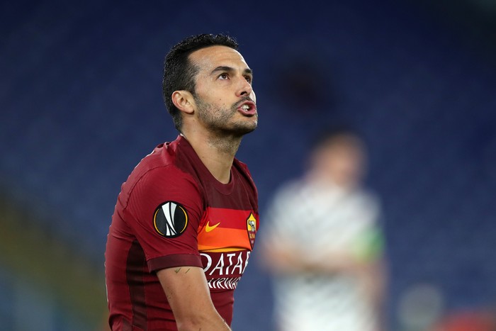 ROME, ITALY - MAY 06: Pedro of A.S Roma reacts during the UEFA Europa League Semi-final Second Leg match between AS Roma and Manchester United at Stadio Olimpico on May 06, 2021 in Rome, Italy. Sporting stadiums around Europe remain under strict restrictions due to the Coronavirus Pandemic as Government social distancing laws prohibit fans inside venues resulting in games being played behind closed doors. (Photo by Paolo Bruno/Getty Images)