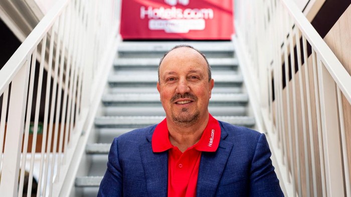 MADRID, SPAIN - MAY 30: Football Manager Rafa Benitez at the Hotels.com Champions Retreat in Plaza Mayor ahead of the UEFA Champions League Final on May 30, 2019 in Madrid, Spain. (Photo by Samuel de Roman/Getty Images for Hotels.com)