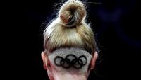 Saat Tubuh Para Atlet Dunia Dihiasi Logo Olimpiade