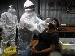 Corona di RI Terendah Sejak Awal Juni, PPKM Bakal Makin Longgar?