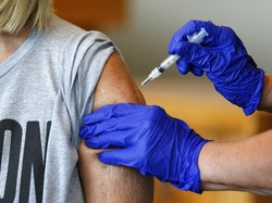 Amazon Bagi-bagi Duit hingga Paket Liburan buat Pegawai yang Divaksin