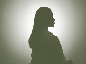 Yura Yunita Digandeng Dewa 19 Nyanyikan Ulang Kangen dan Risalah Hati