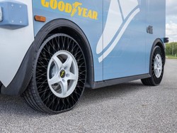 Ban Tanpa Angin Mulai Diuji Dalam Kota, Seperti Ini Wujudnya