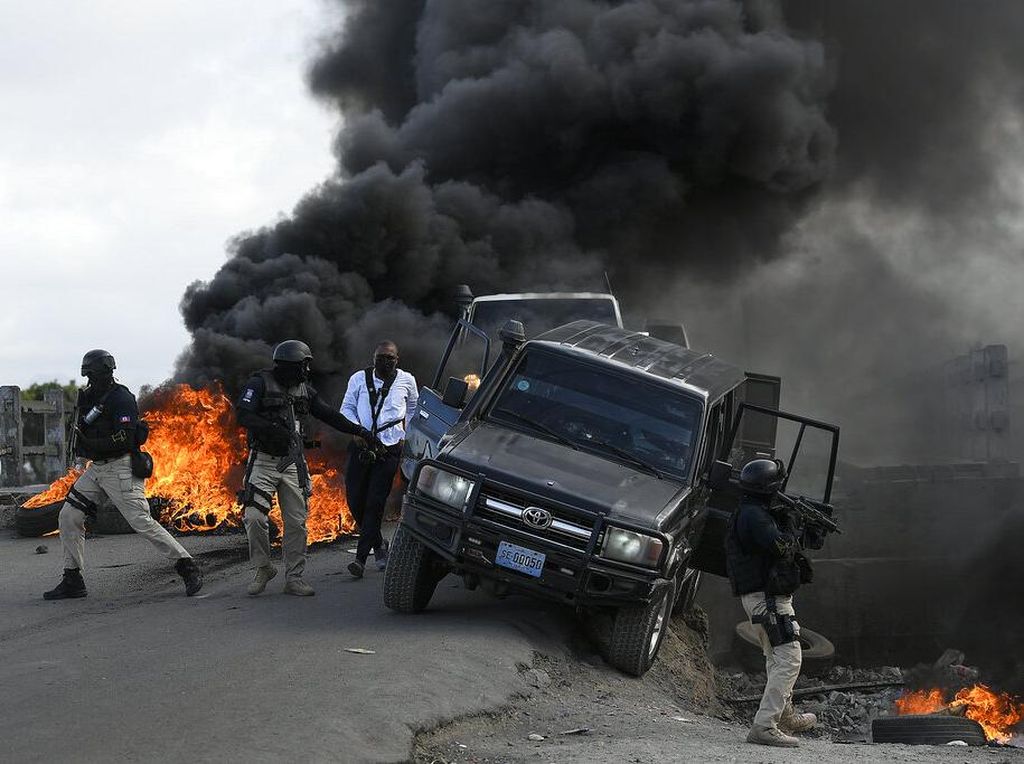 Demo Peringatan Kematian Presiden Haiti Berakhir Rusuh